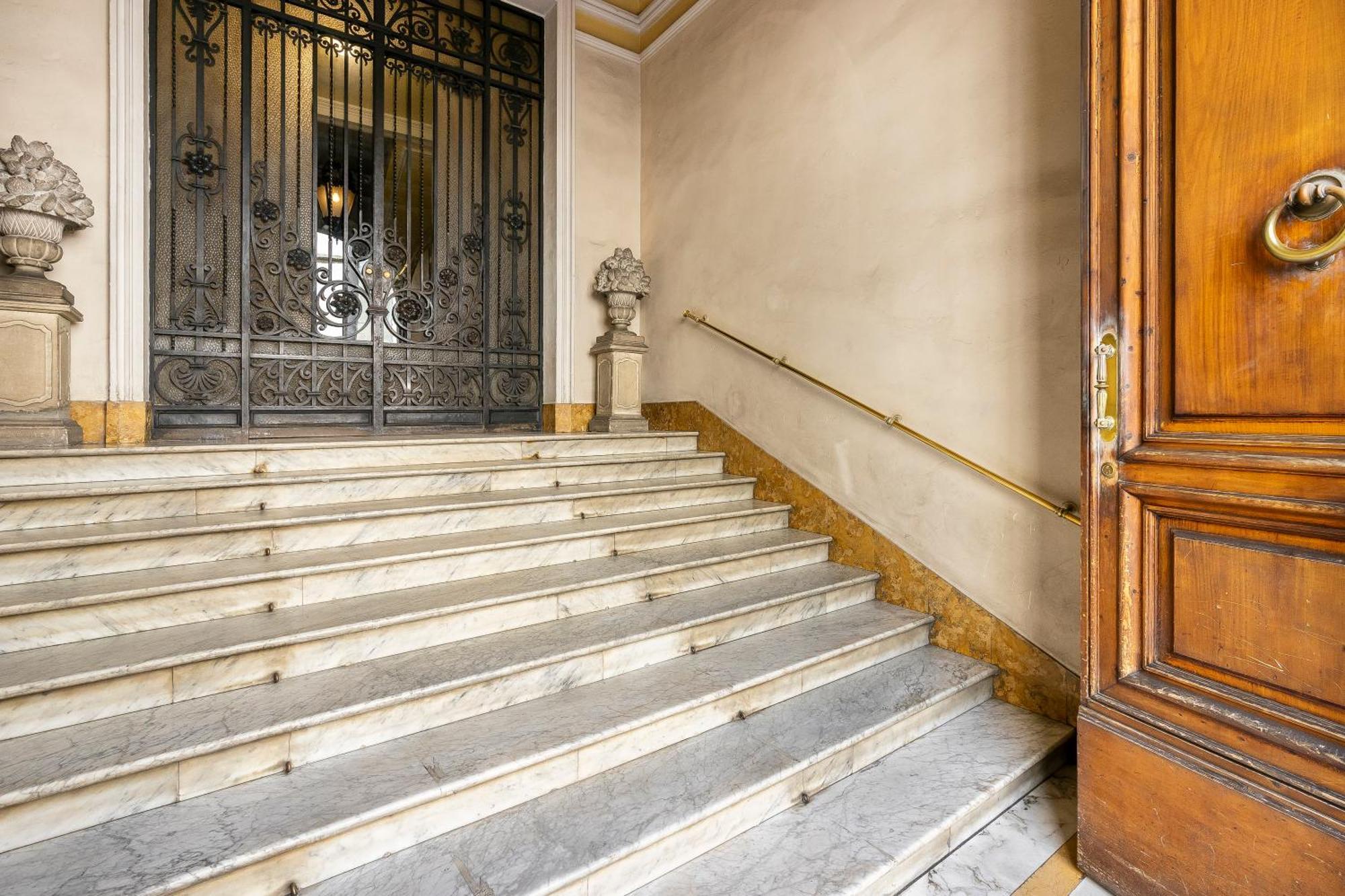 San Marco Black Appartamento Luxury Con Terrazzo E Parcheggio Su Richiesta فلورنس المظهر الخارجي الصورة